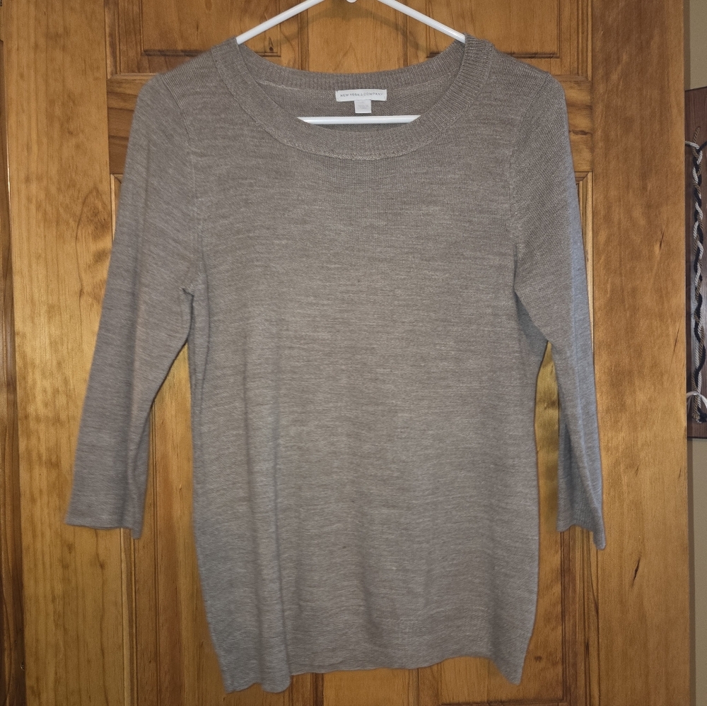 New York & Company Brown Knit Top